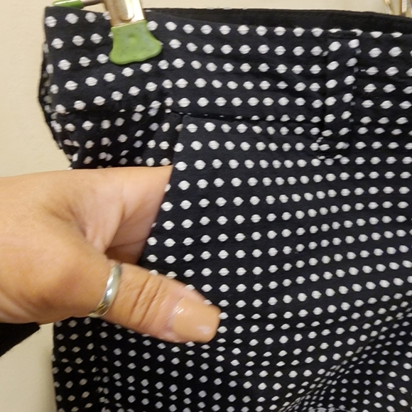 Old Navy black and white  polka Dot Cotton Blend  chino shorts size 0 - Picture 5 of 9